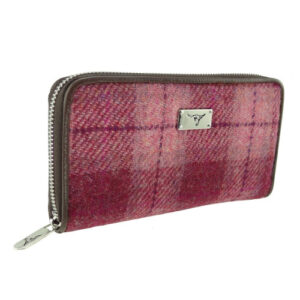Harris Tweed 'Staffa' Long Zip Purse in Salmon Pink Check